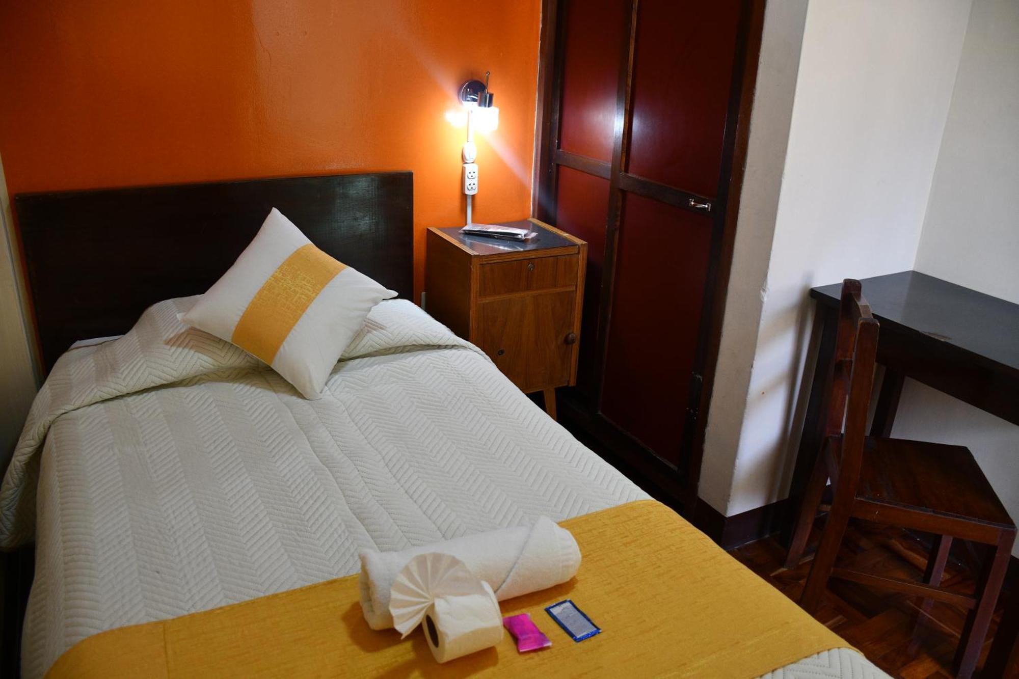 Hotel Express La Paz Luaran gambar